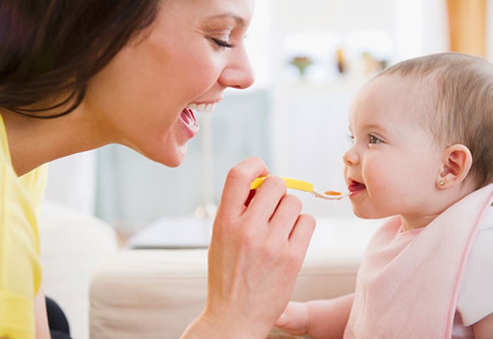 https://www.healthcastle.com/wp-content/uploads/2014/08/baby-food-first.jpg